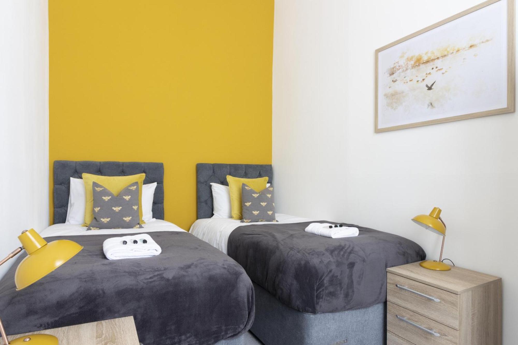 Apartamento Alexandra - Large 3 Bed Perfect For Contractors, Free Parking, Fast Wifi And Great Value! Plymouth Exterior foto