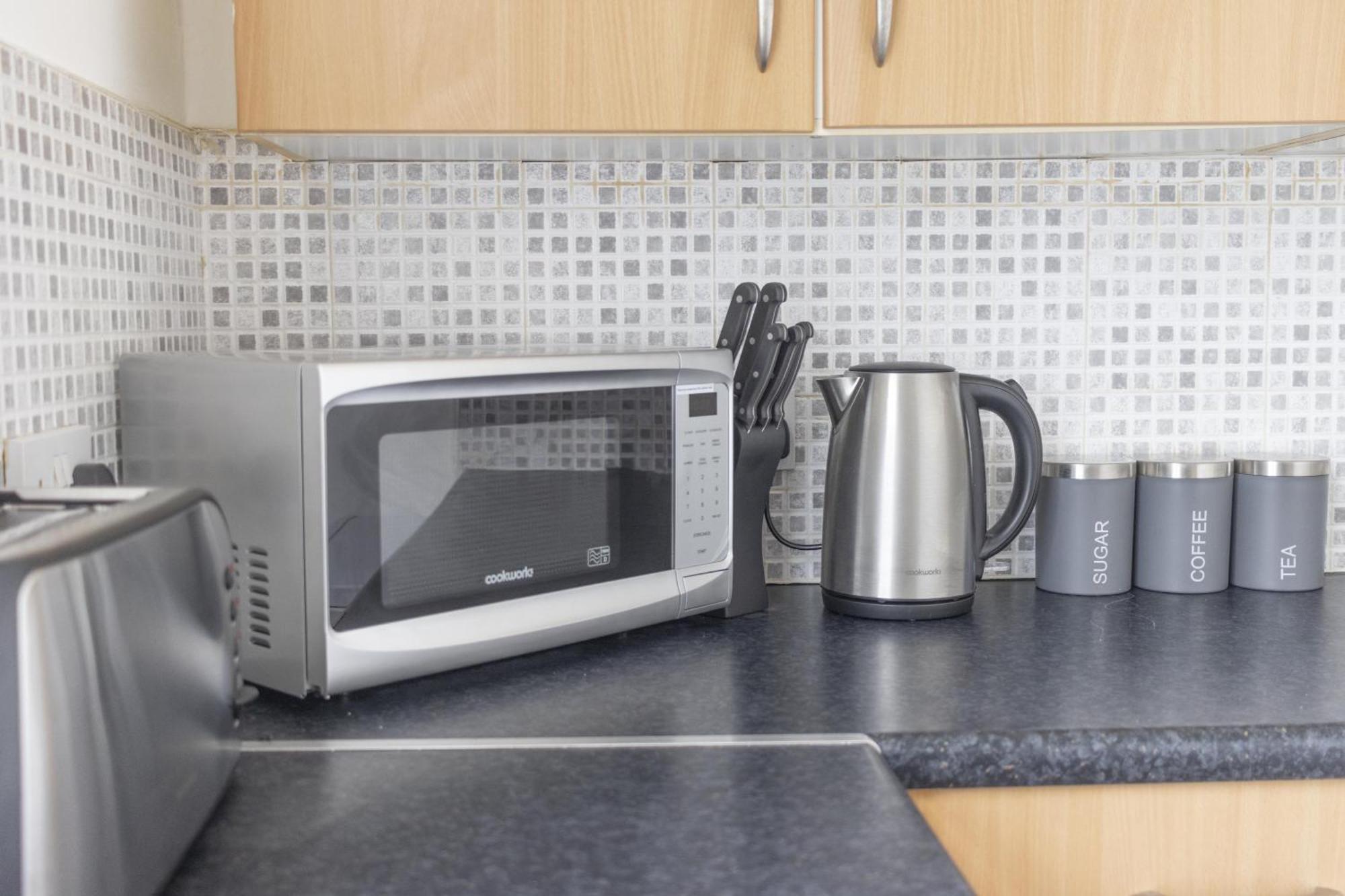 Apartamento Alexandra - Large 3 Bed Perfect For Contractors, Free Parking, Fast Wifi And Great Value! Plymouth Exterior foto